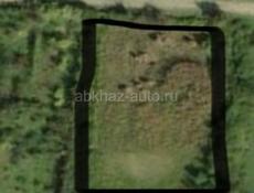 Просторный участок с удобным подъездом в престижном районе