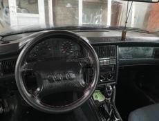 Audi 80