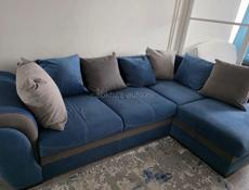 Диван раскладной в хорошем состоянии,доставка 