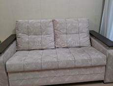 Диван раскладной . Доставка есть ! 