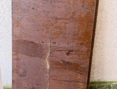 Железная дверь