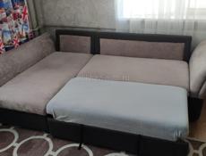 Продам диван в хорошем состояние находиться в военом городке