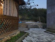 Дом с бассейном 