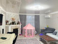 Дом с бассейном 