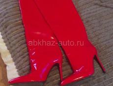 Продам полусапожки и сапоги .