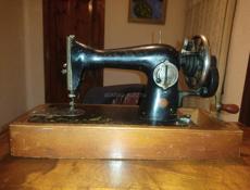 механическая швейная машина