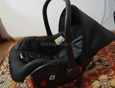 Детская коляска 