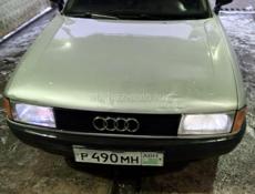 Audi 80