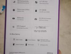 Продаю телефон очень срочно не скрывался ничего в отличном состоянии новый комплекте коробка чехол и зарядка