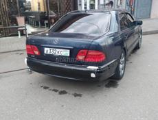 Mercedes-Benz E-Класс