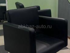 Продаю мебель для салона в хорошем состоянии 