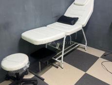 Продаю мебель для салона в хорошем состоянии 