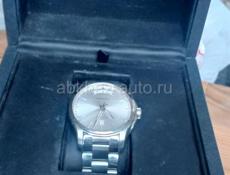 Швейцарские часы с автозаводом