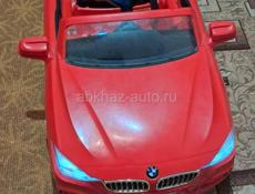 Продам детскую машинку