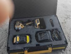 Ударный шуруповёрт 