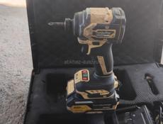 Ударный шуруповёрт 