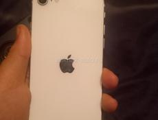 Айфон se 64гб акум 80 телефон минусов нету