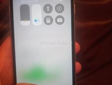 Айфон se 64гб акум 80 телефон минусов нету