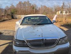 Lincoln Town Car