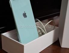 Телефон в идялном состоянии акб 75 память 256 срочно печать на вацап