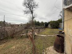 Очень хороший участок  срочно с документами . 