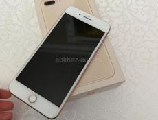 продам iphone 8+