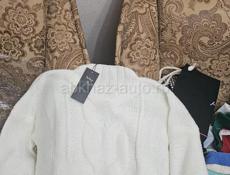 Свитер женский 