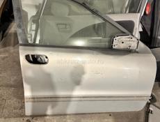 Передний правый дверь Volvo S 40