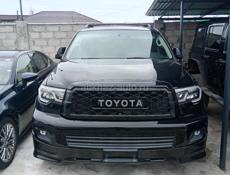 Toyota Sequoia
