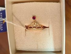 Кольцо золотое новое