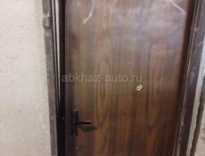 Продается железная дверь 