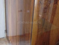 Продается шкаф и серванты