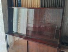 Продается шкаф и серванты