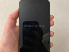 Продаю айфон 11 в хорошем состоянии все вопросы по телефону 