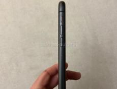 Продаю айфон 11 в хорошем состоянии все вопросы по телефону 