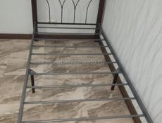 Кровати железные