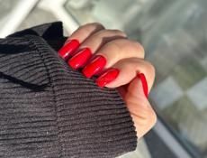 Маникюр с гелевым покрытием 1000₽