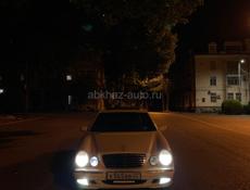 Mercedes-Benz E-Класс