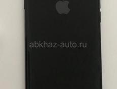 Срочно продаю айфон 8