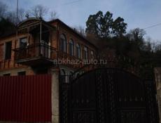 Продается дом по улице Чанба в г Сухум