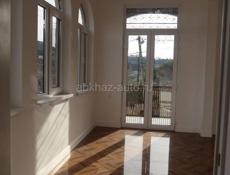 Продается дом по улице Чанба в г Сухум