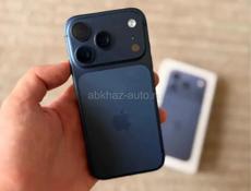 Iphone Xr в корпусе 17 Pro 256gb