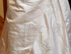 Продам новое свадебное платье.