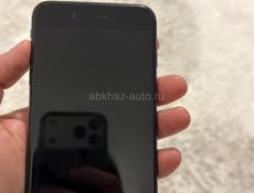 IPhone 8+ 64gb акб 100% зарядку держит хорошо 