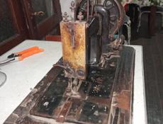 МАШИНКА ЗИНГЕР 