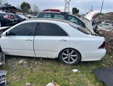 Toyota crown athlete 