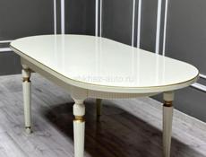 Продам стол и стулья 