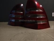 Фонарь задний Mercedes w203 универсал