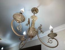 Люстры в прихожую продаются люстры в идеальном состоянии 