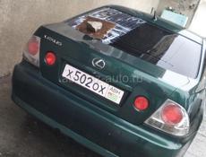 Lexus IS